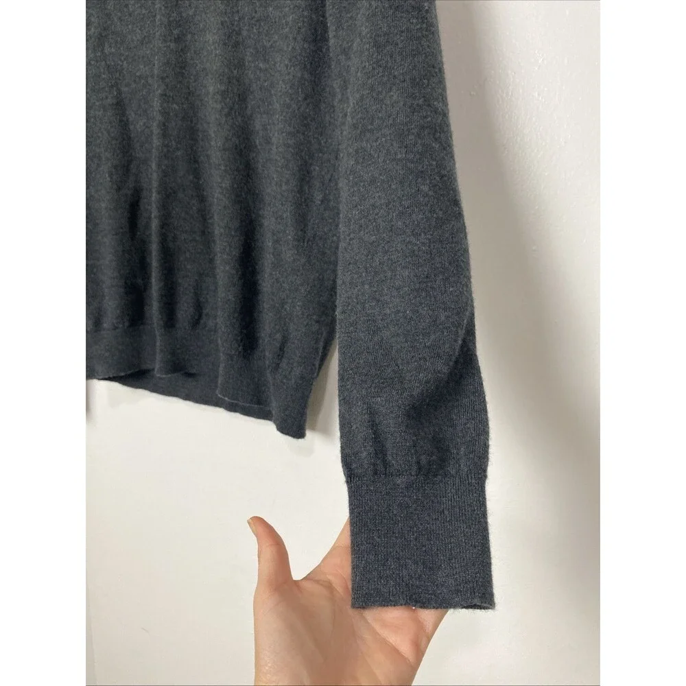 J. Crew Sweater Top Size M 100% Merino Wool Womens Dark Gray V Neck Soft Slim